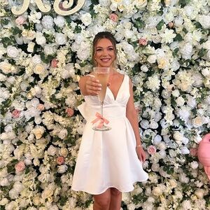David's Bridal White V-Neck A-Line Cocktail Dress
